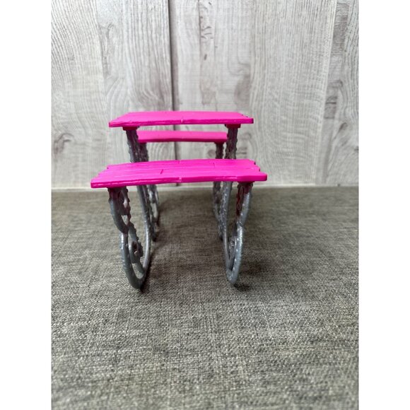Monster High Doll Deluxe Deadluxe School Playset Picnic Table Pink Silver - Picture 2 of 6